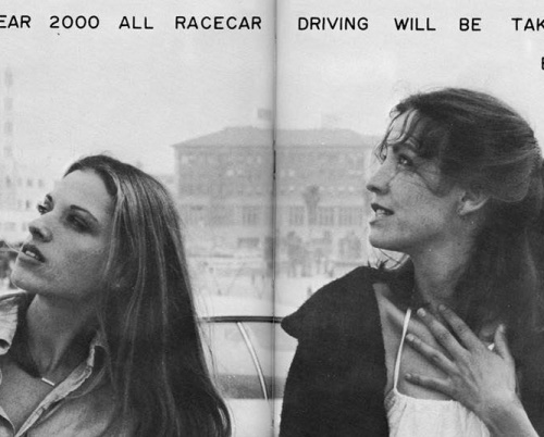 Expoziția Papa Ragazze!, la galeria Nicodim, din 22 iulie