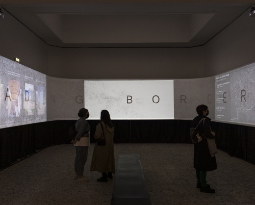 „Fading Borders”, proiectul României de la Bienala de Arhitectură de la Veneția, ajunge în București