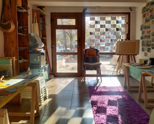 GARAJ DESCHIS | NOUL BAUHAUS EUROPEAN