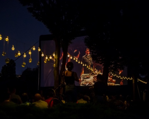 A treia săptămână de Cinema în aer liber - patru filme noi, o poveste clasică și o eroină tragică 