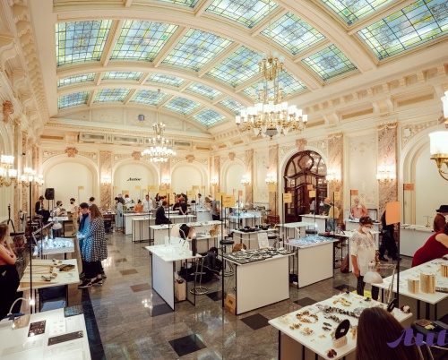 Cea de-a 20-a ediție a AUTOR reunește 60 de designeri de pe 4 continente