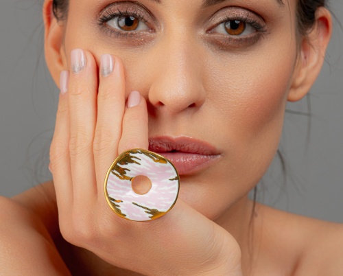 ZEMA – expoziție de bijuterii la Institutul Liszt 