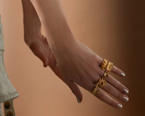 Cea mai mare ediție Romanian Jewelry Week - peste 230 de designeri, 8 expoziții colective, 4 locații culturale conexe