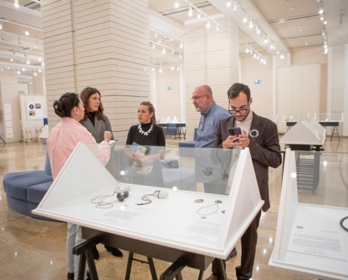 Cine este juriul Romanian Jewelry Week 2025? Experți internaționali din lumea bijuteriei vin la București